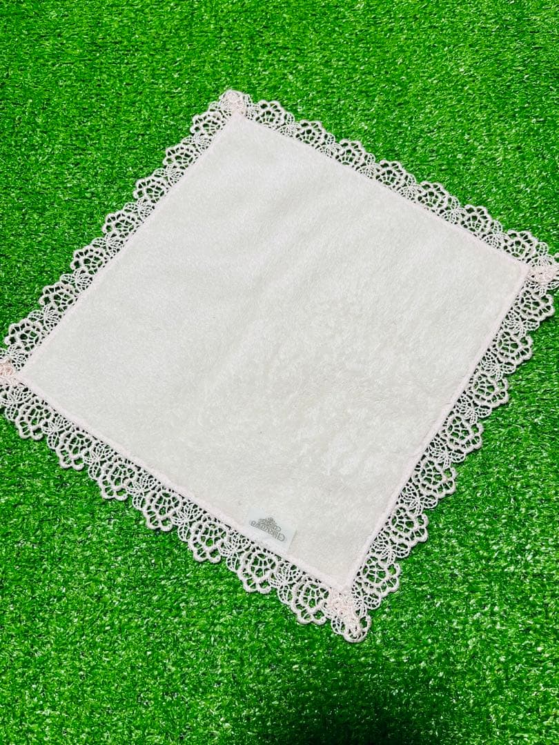 【限定】近沢レース ハローキティ ポーチ 45周年 限定 ハンカチ 4点セット