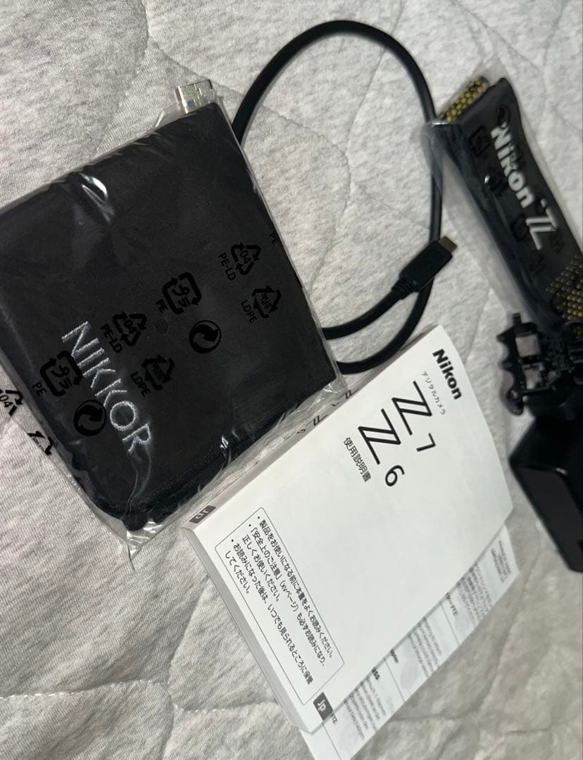 早い者勝ち！！ 並品 Nikon Z6 本体 その他付属品