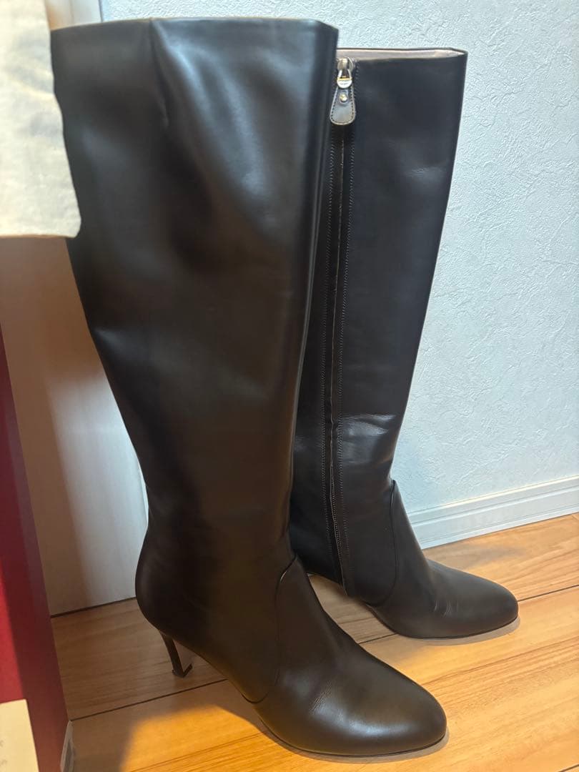 フェラガモ　ブーツ　ブラック　7.5 新品　未使用品