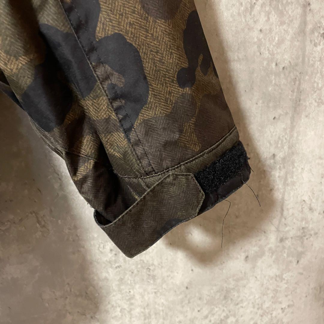 Burtonバートンスキーウェアスノーボードジャケットパーカーフード付き迷彩茶色