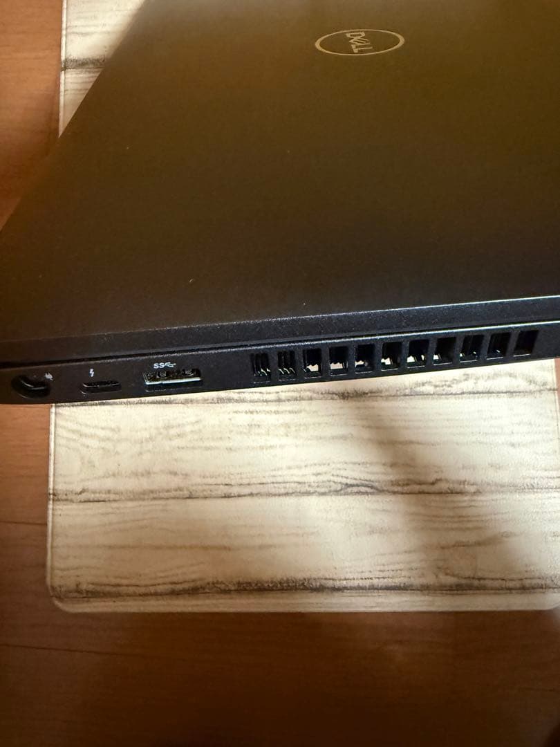 Dell i7 第9世代 9850H Latitude5501 SSD 512G