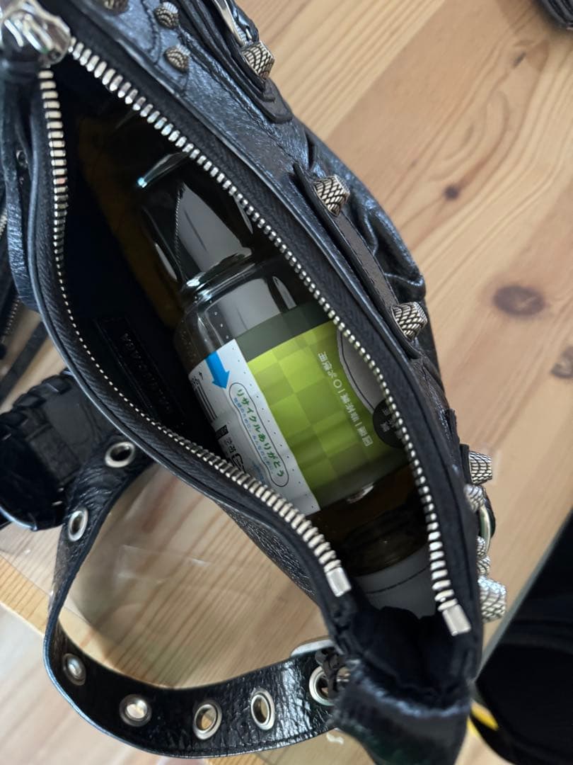 最終値下げ！BALENCIAGAバレンシアガLECAGOLE XSバッグ