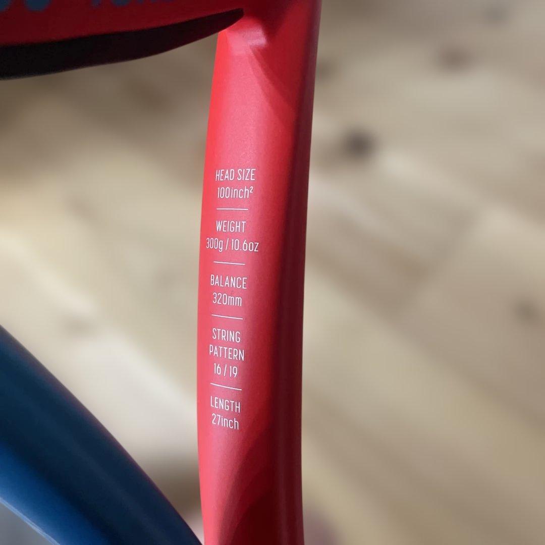 ヨネックス YONEX テニスラケット　硬式V CORE100 ブイコア　G２