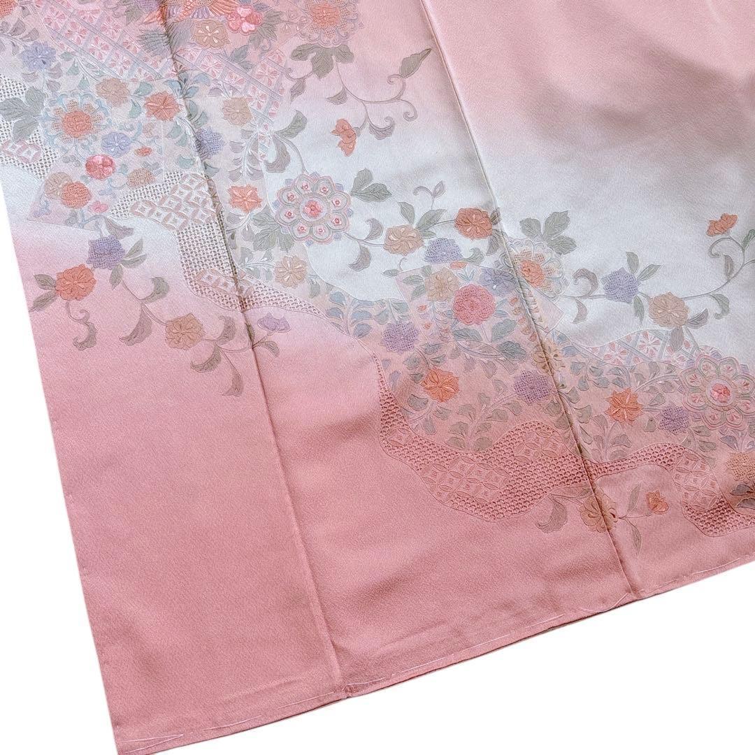 A106愛華 未使用着物 刺繍　スワト　宍色　美品　正絹　フォーマル