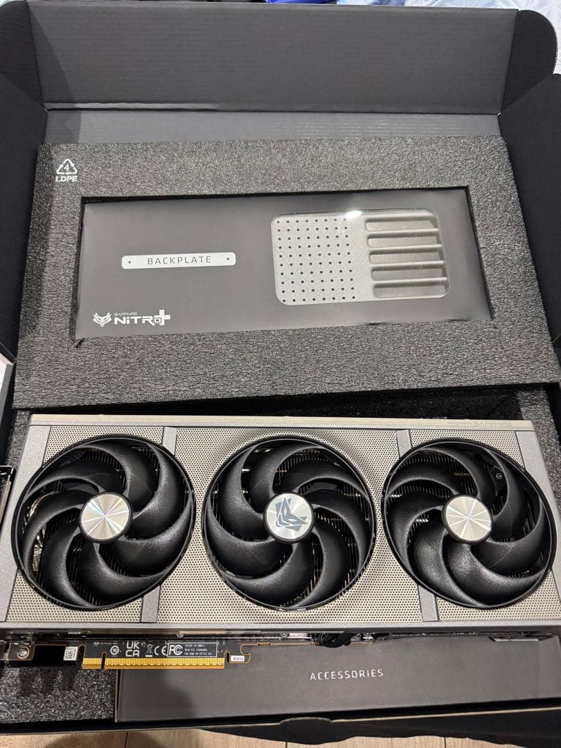 グラフィックボード・グラボ・ビデオカード RX9070xt nitro+ amd