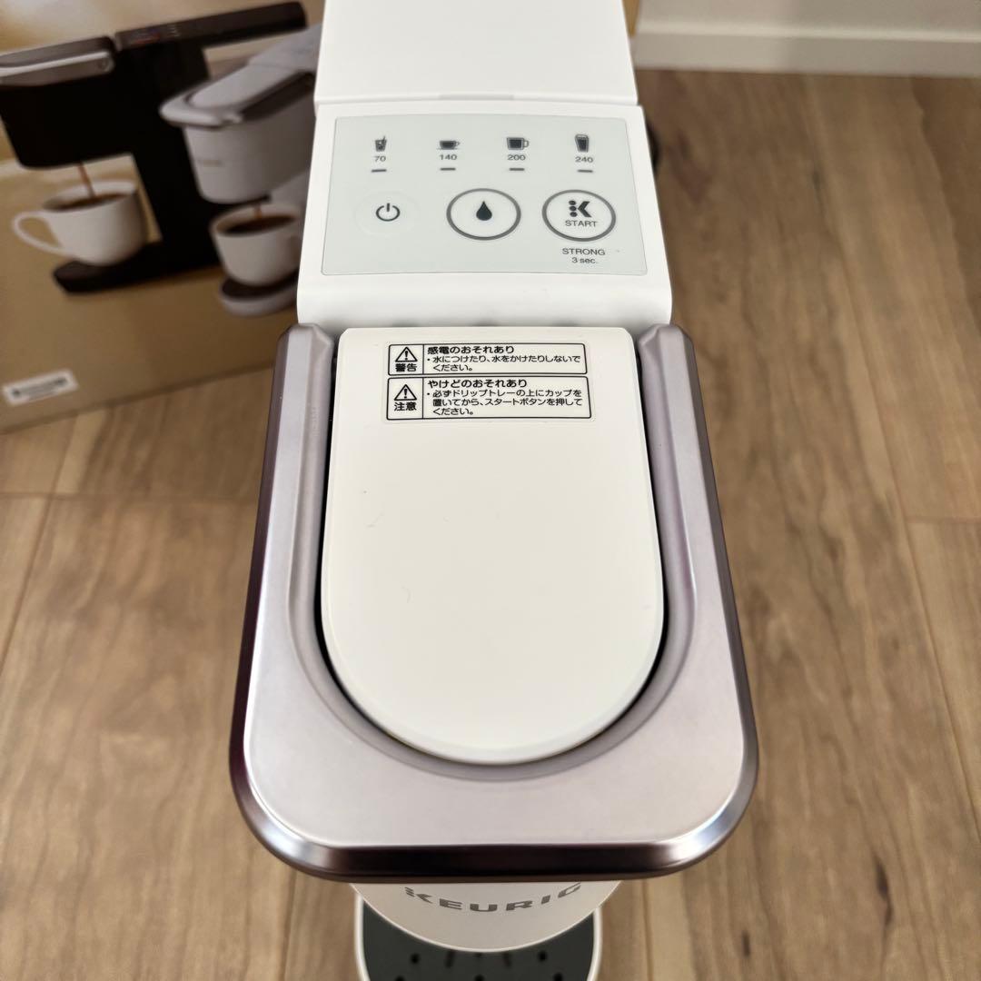 【美品完　】Keurig KB-01 コーヒーメーカー ホワイト