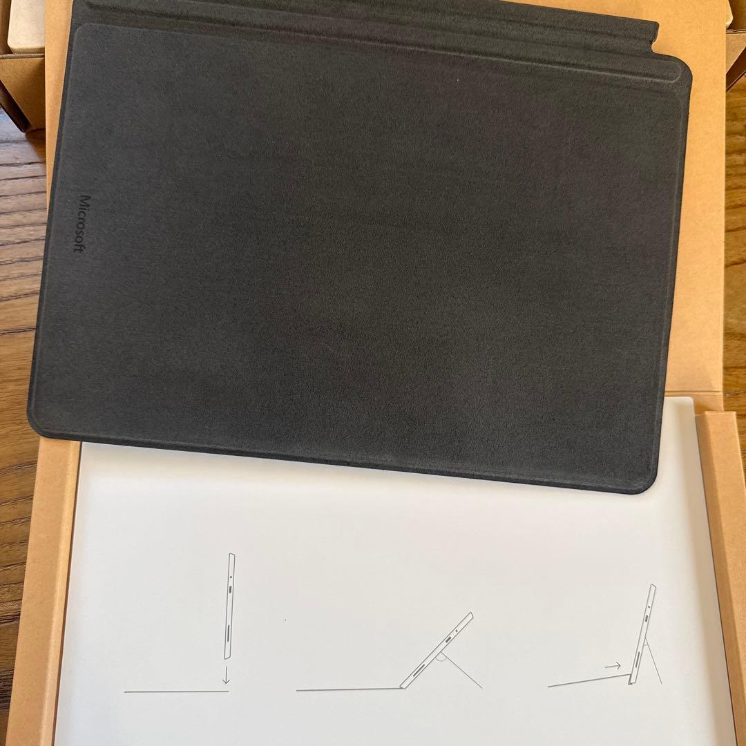 Microsoft Surface Go4本体＋キーボード