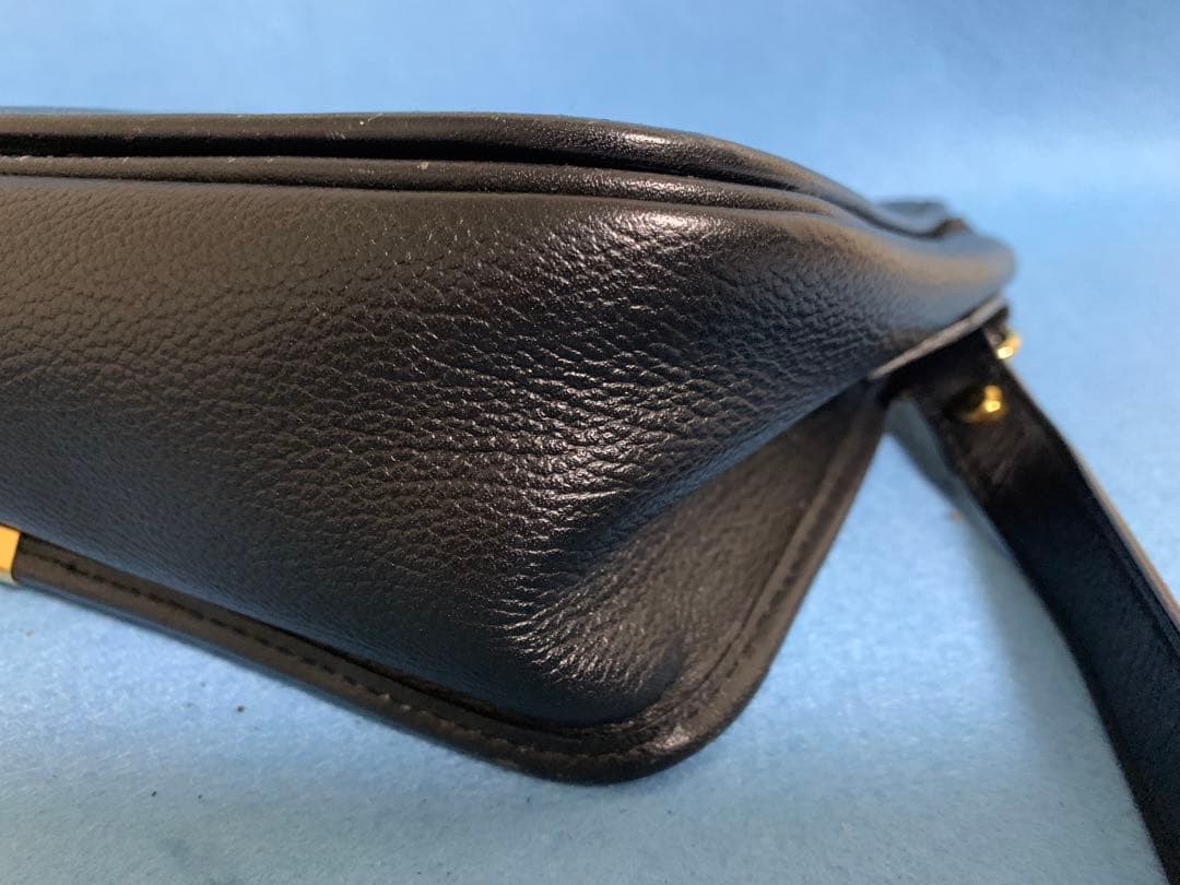 ヴィンテージ イヴ・サンローラン YSL 刻印 ショルダ-バッグ