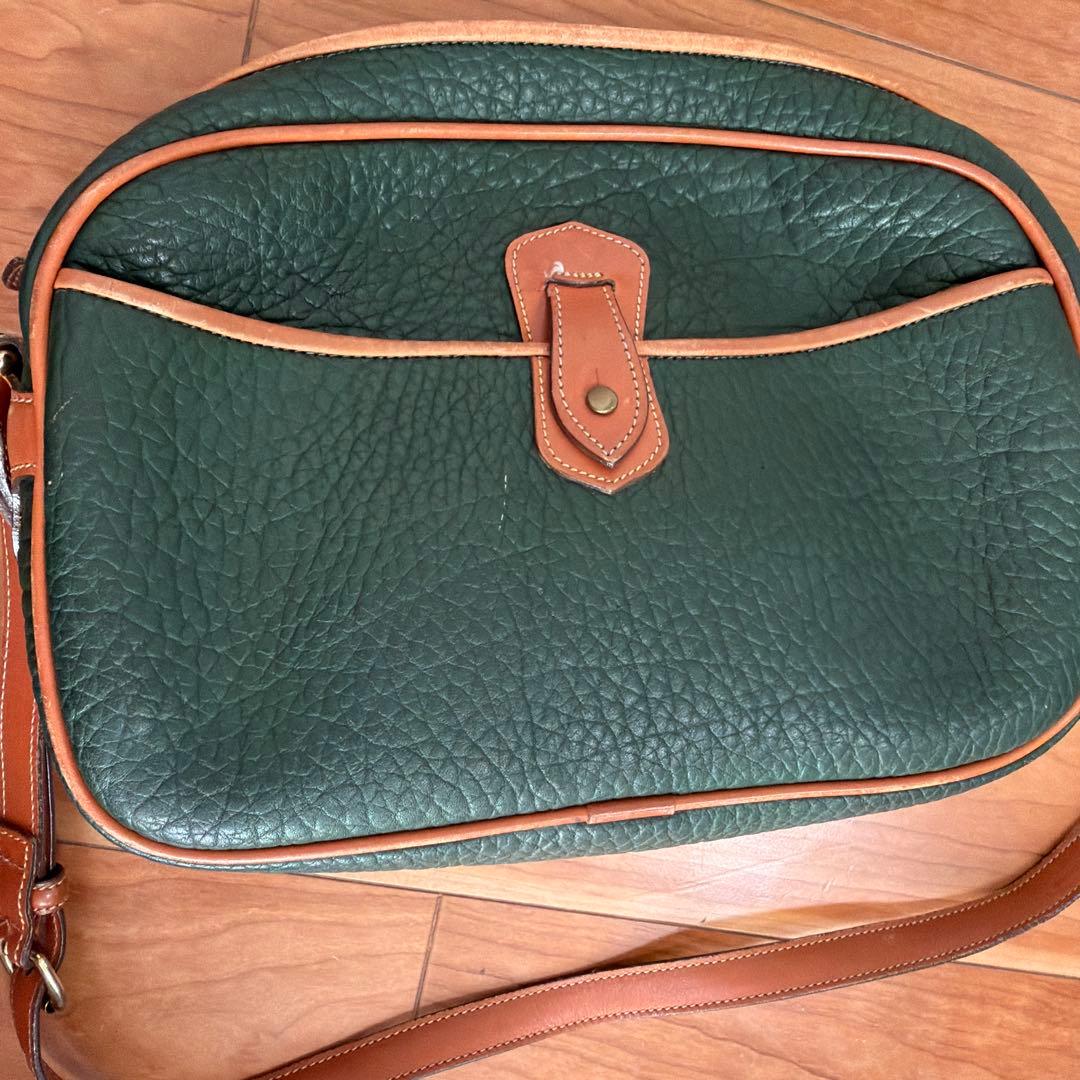 Dooney & Bourke グリーンショルダーバッグ