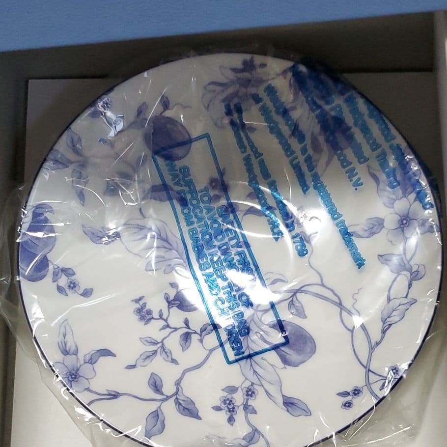 ウェッジウッド　カップ　ブループラム