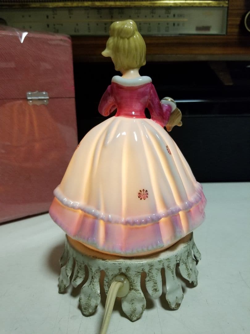 1970's　アラジン社　アメリカ製　陶器　リモージュ　レディドール　ランプ
