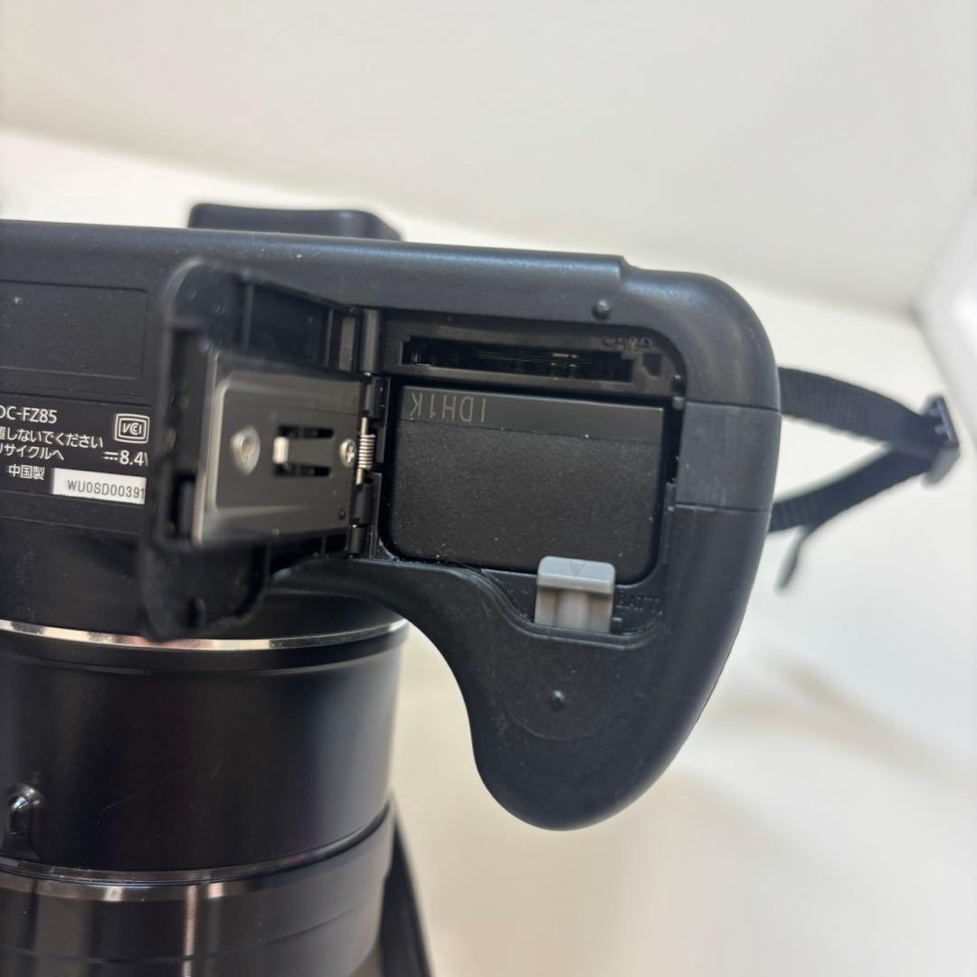 Panasonic LUMIX DC-FZ85 デジタルカメラ
