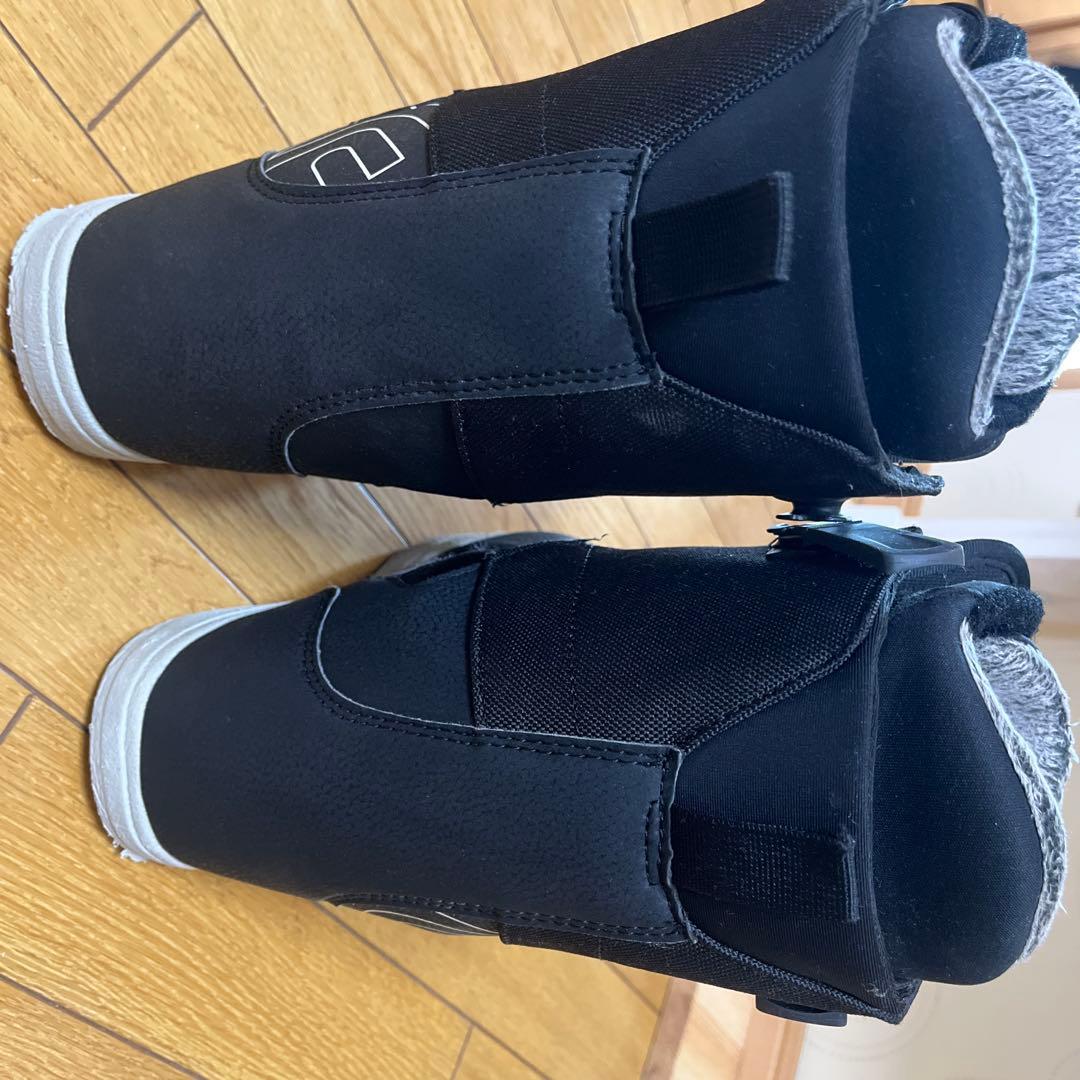 FLUX BOAシステム スノーボードブーツ 女性、子供用 23cm