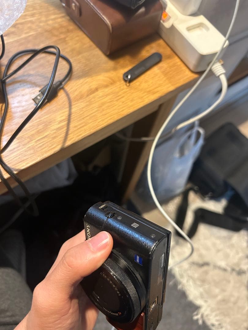 デジタルカメラ Sony DSC-RX100M5A