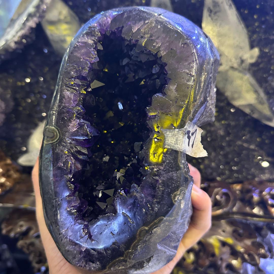 天然石アメジストのドーム　置物　台座付きG.40