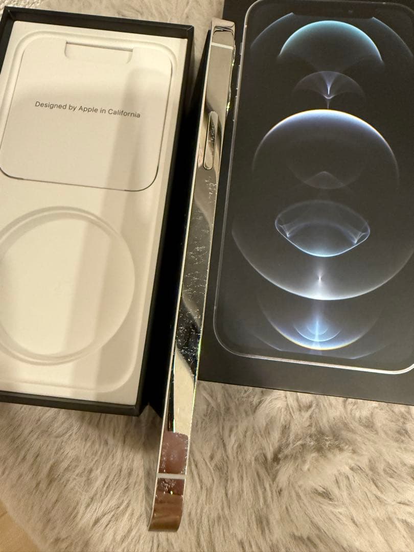 Apple iPhone 12Pro シルバー SIMフリー