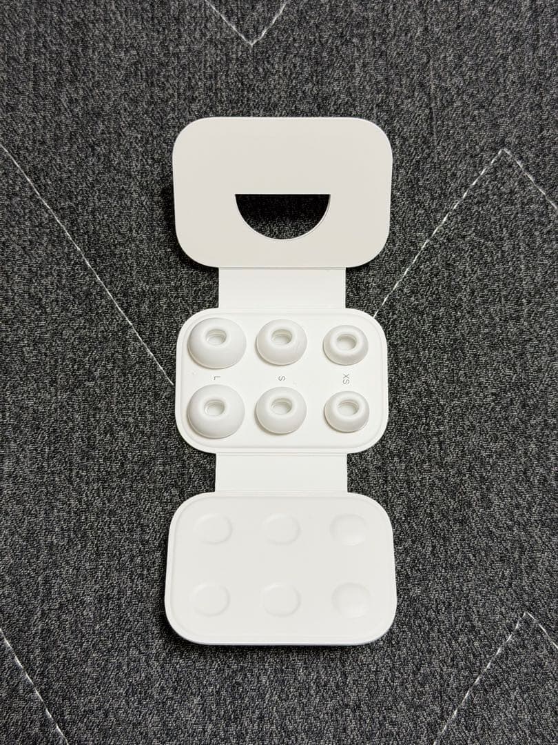 【美品】Apple AirPods Pro 第2世代 MagSafe充電