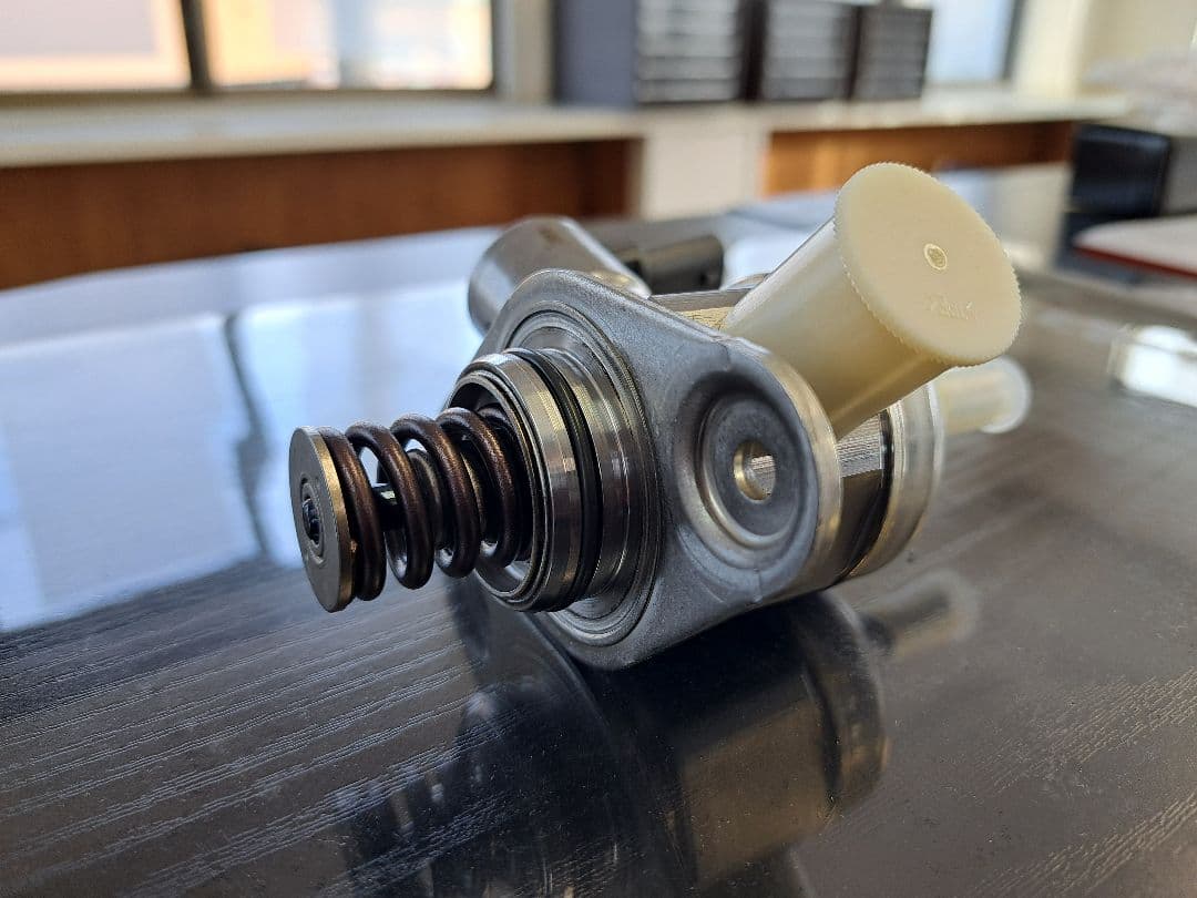 BOSCH 新品  MINI ハイプレッシャーポンプ