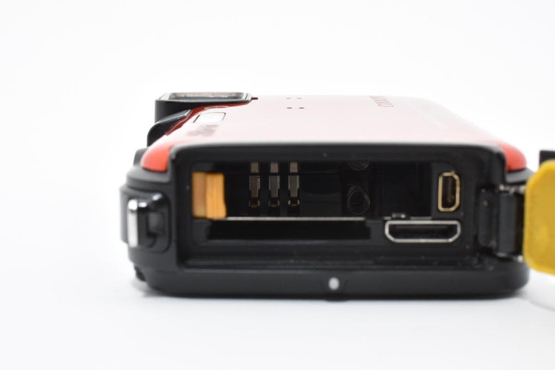 Nikon ニコン COOLPIX AW100 レッド