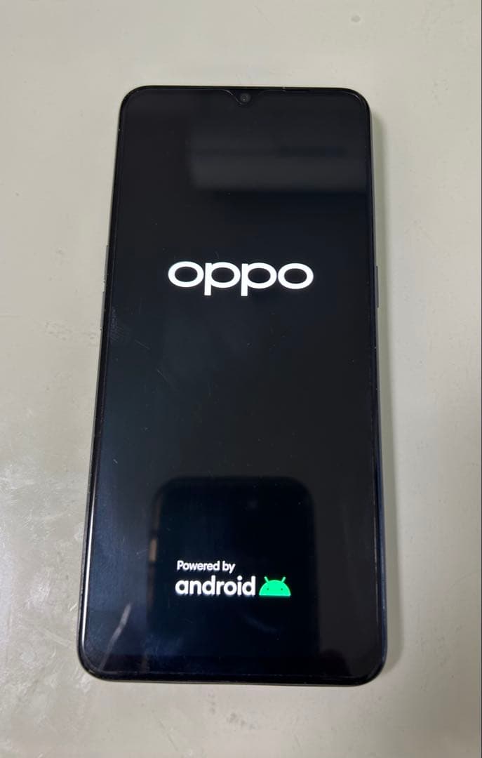 OPPO A73 SIMフリー　ケースおまけ付
