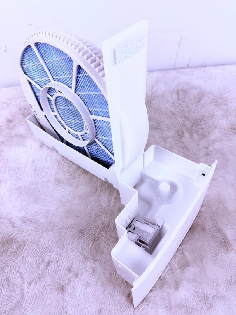 SHARP 加湿空気清浄機 プラズマクラスター KI-PX70-W 2023年製