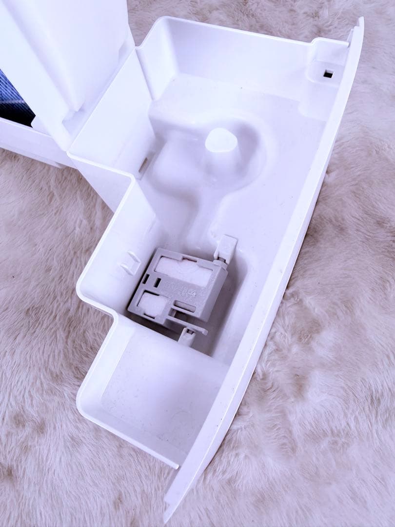 SHARP 加湿空気清浄機 プラズマクラスター KI-PX70-W 2023年製