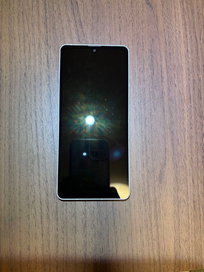 極美品 AQUOS ホワイト スマートフォン 本体 SIMフリー データ消去済