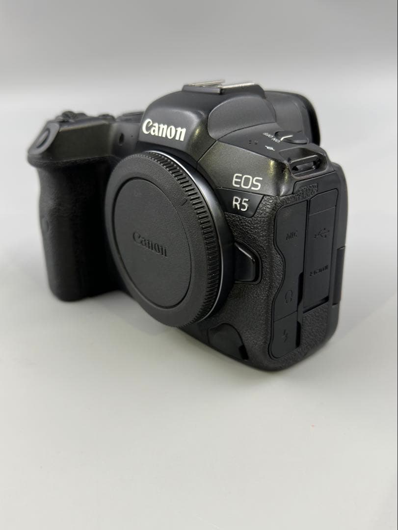 ☆Canon EOS R5 ミラーレス一眼カメラ