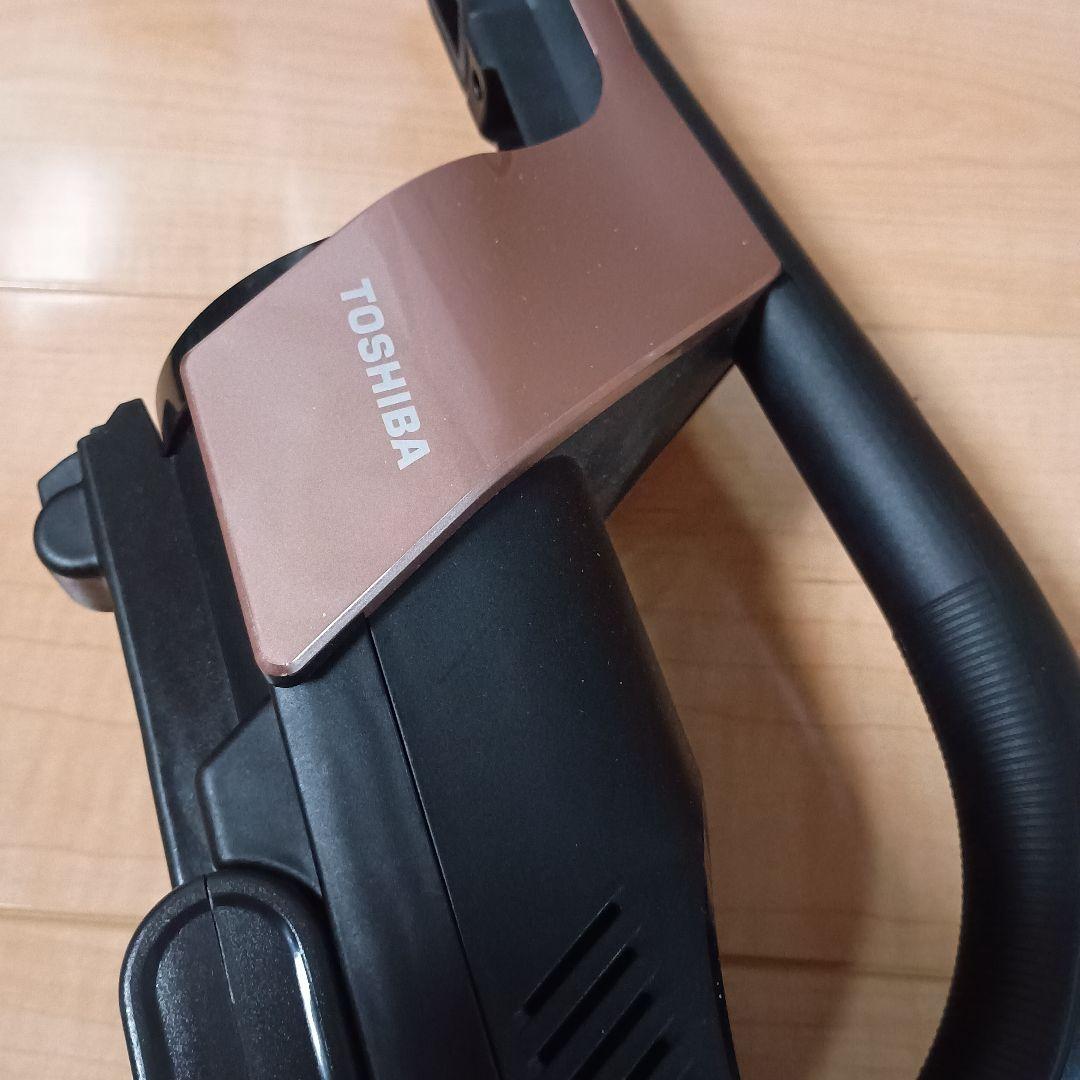 VC-CLX50 コードレス掃除機　東芝クリーナー　充電式　付属品有り