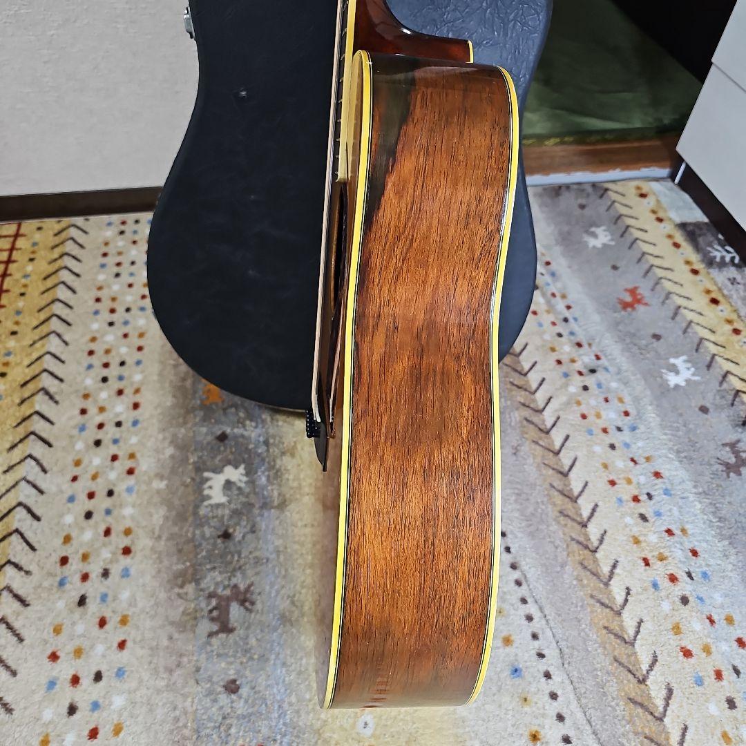 YAMAHA.FG-450グリーンラベル 。ハードケース付き。