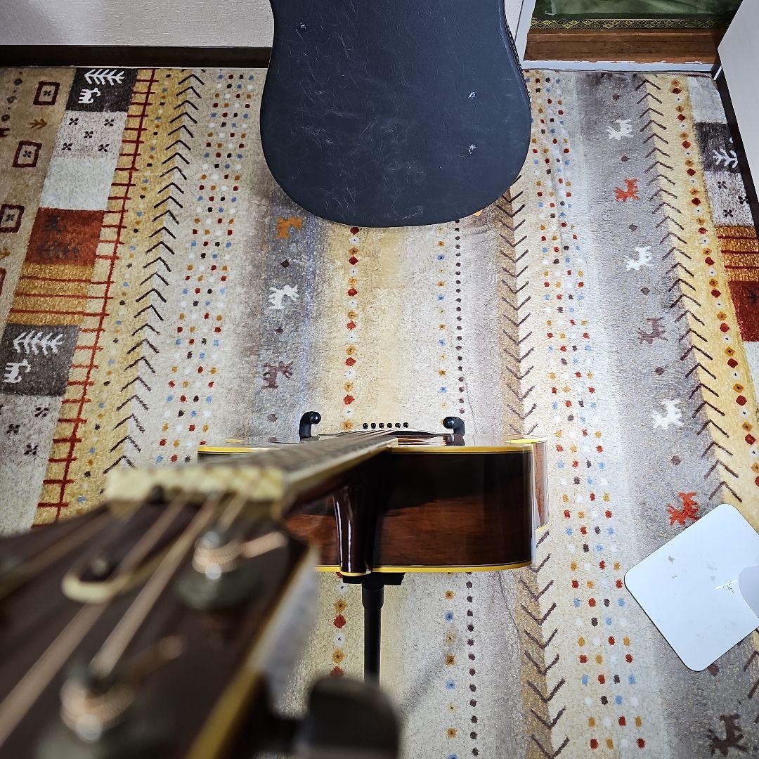 YAMAHA.FG-450グリーンラベル 。ハードケース付き。