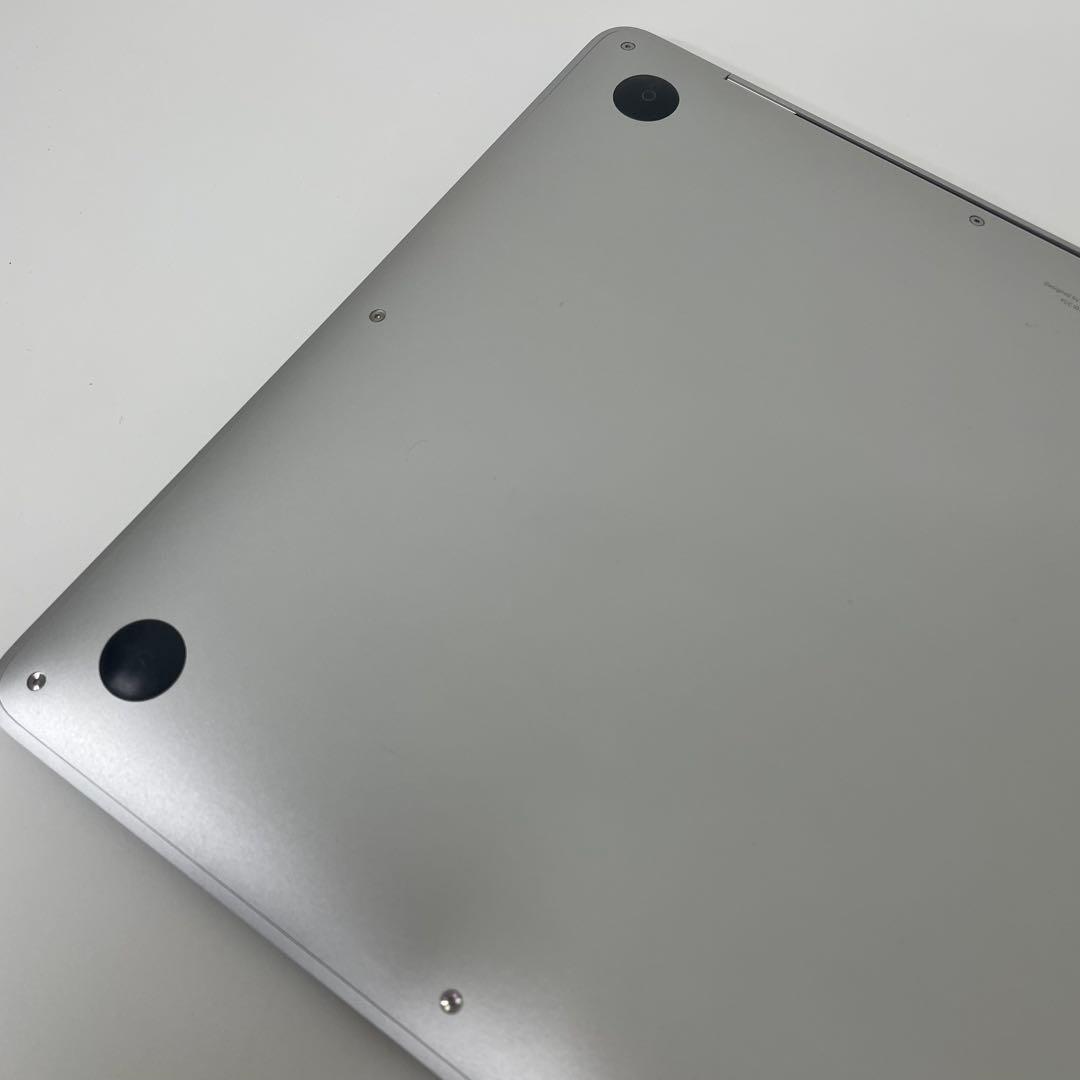 【TK】Apple MacBook Air A1932 13インチ 128GB