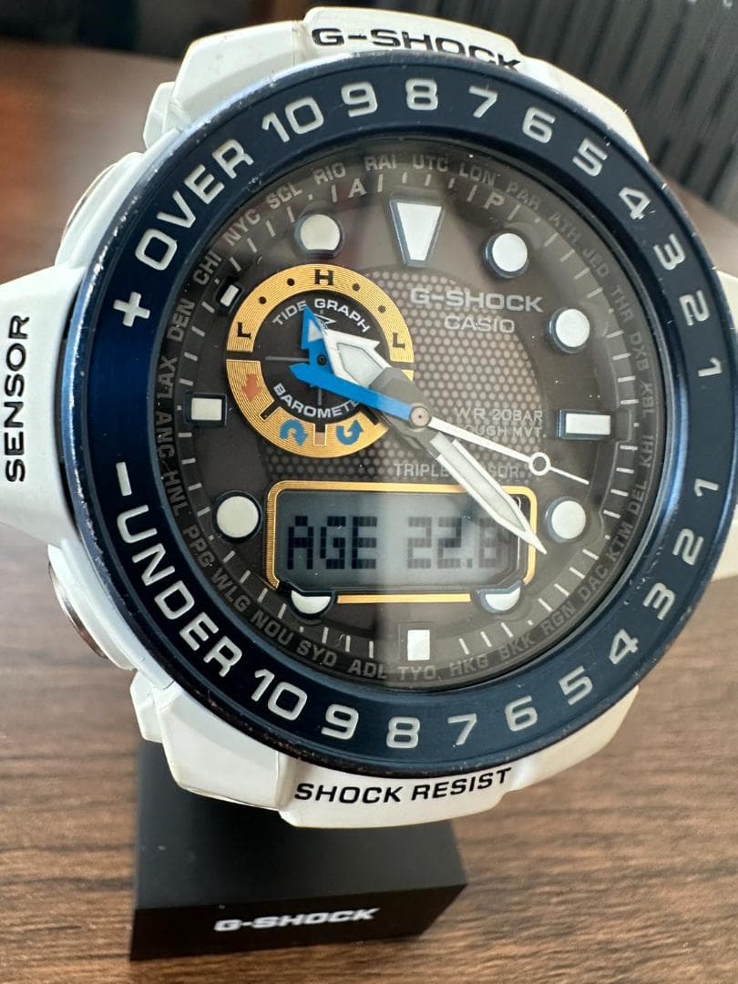 G-SHOCK GWN-1000E-8AJF ガルフマスター ホワイト