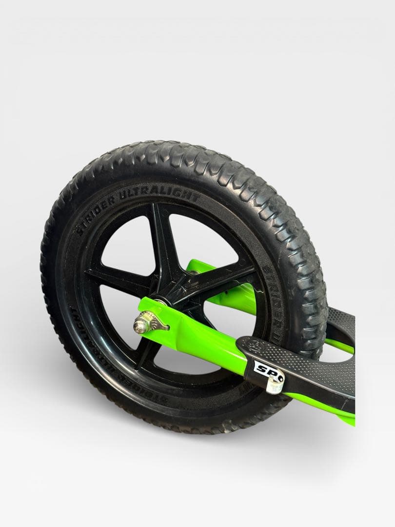 【極美品】STRIDER ストライダー SPORT 12 グリーン 人気カラー