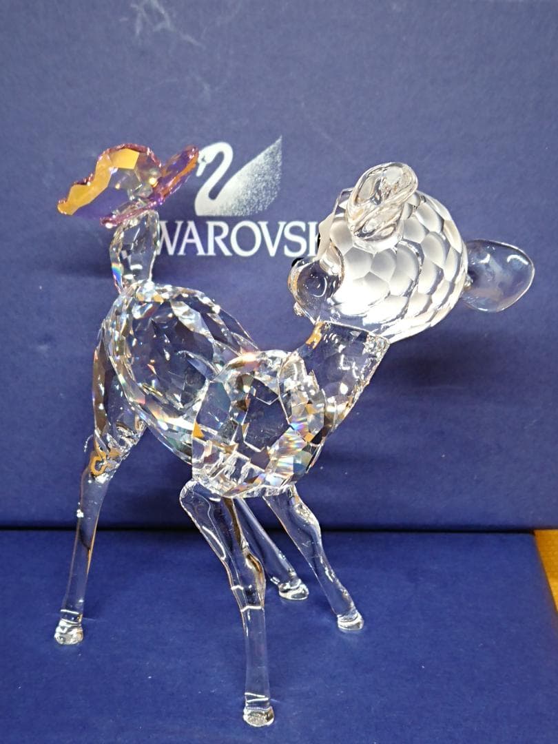 【美品】スワロフスキー　ディズニー　バンビ　置物　工芸品　美術品　A3350