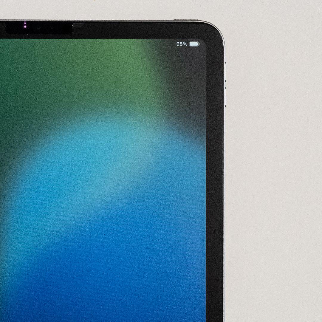 【カバー・フィルム付き】iPad Pro 11インチ 第4世代 128GB