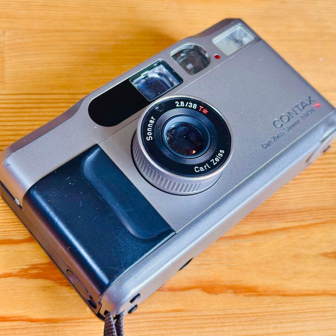 【ジャンク品　箱付き】CONTAX T2 コンパクトフィルムカメラ