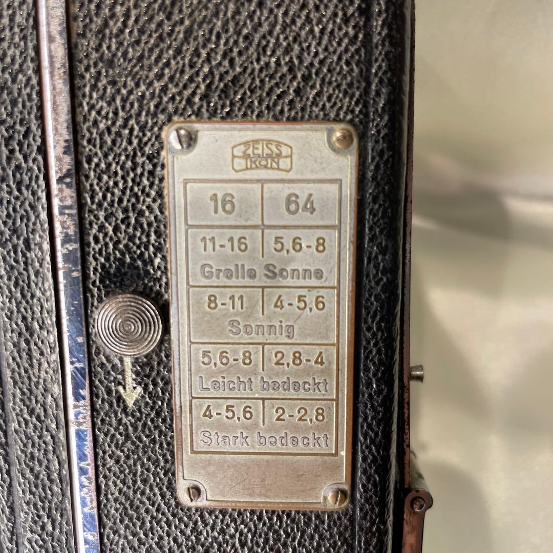 ツァイス　ZEISS IKON Movikon8 8mmカメラ