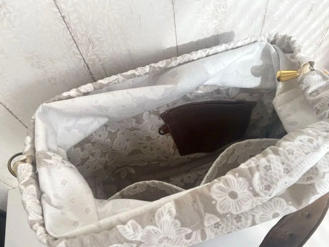 デニムリメイクバッグ　猫　肉求