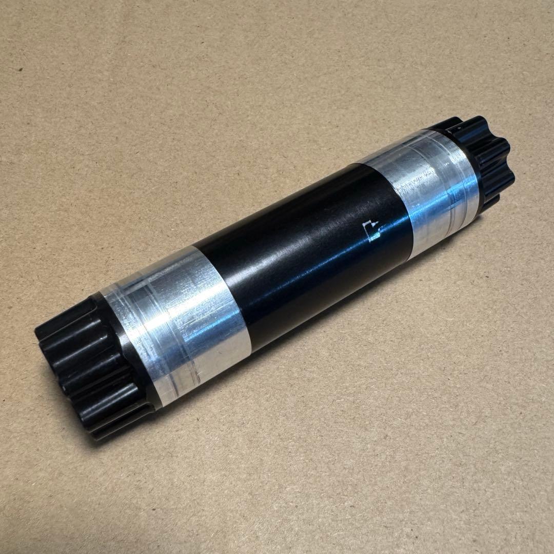 WHITE INDUSTRIES ホワイトインダストリーズ R30 クランク