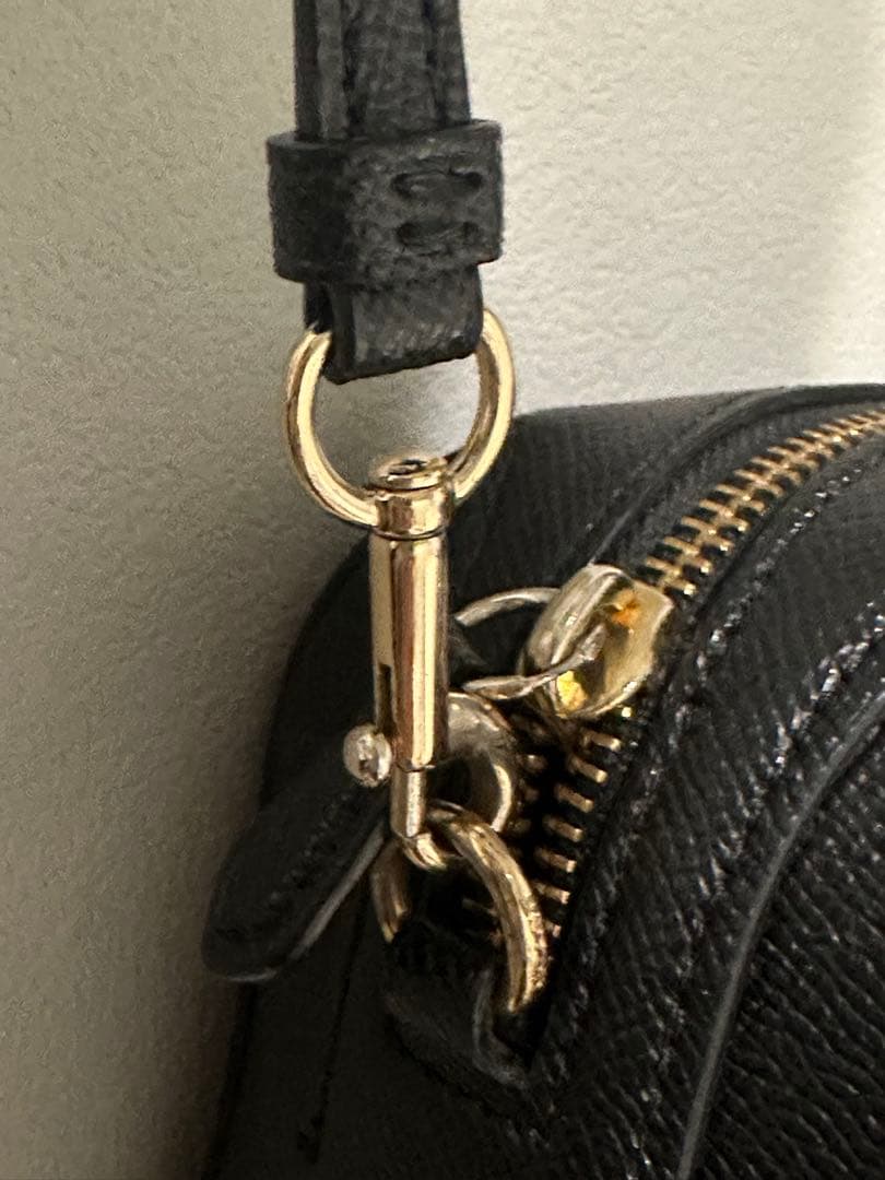 COACH ベネットクロスボディ レザー素材