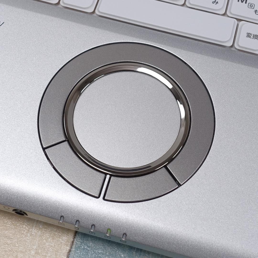 超高速ＳＳＤ換装✨美品の軽量モバイル✨第８世代コアｉ５✨ノートパソコン✨️日本製