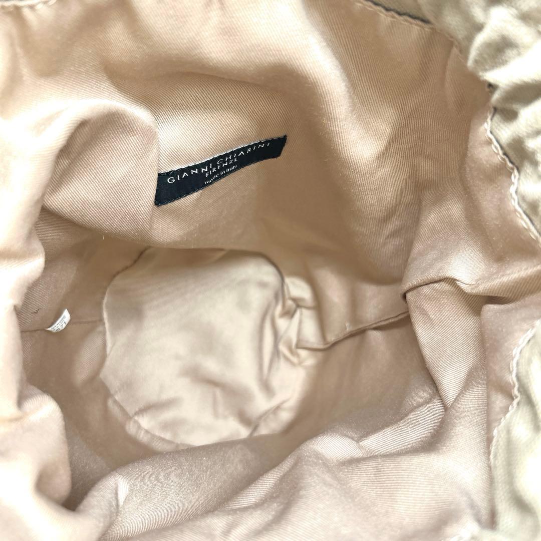 yuppiジャンニキアリーニ カゴバッグ バケツショルダーバッグ ブラック