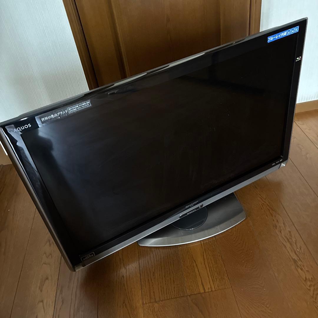 禎一　シャープAQUOS 40型