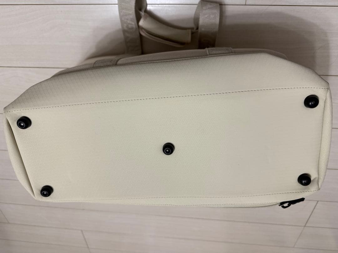 パーリーゲイツ◾️ロッカーバック◾️エッセンシャル　ベージュ