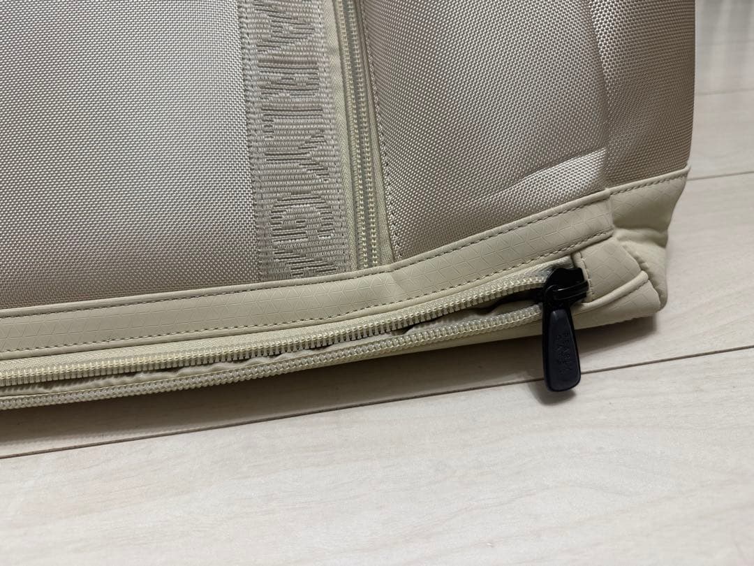 パーリーゲイツ◾️ロッカーバック◾️エッセンシャル　ベージュ