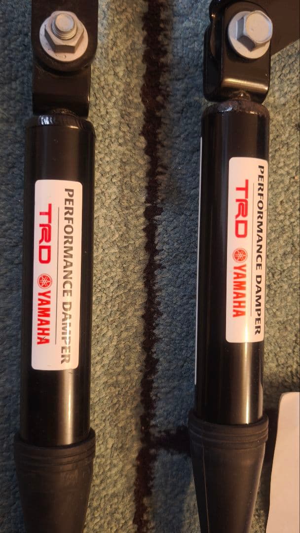 パフォーマンスダンパーTRD（YAMAHA）アルファード30　GGH3#W