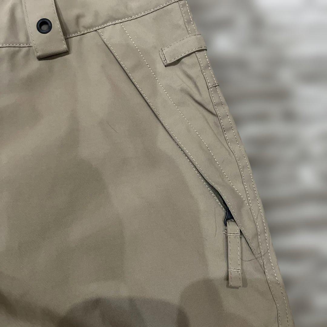 686シックスエイトシックス スノーボードパンツ ベージュ防水透湿 メンズxs