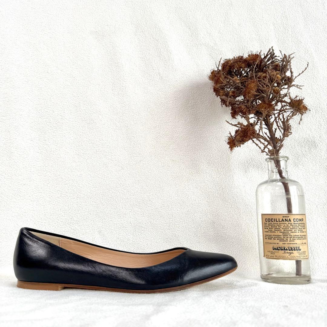 極美品✨ファビオルスコーニ Vカット フラット ポインテッドトゥ レザー