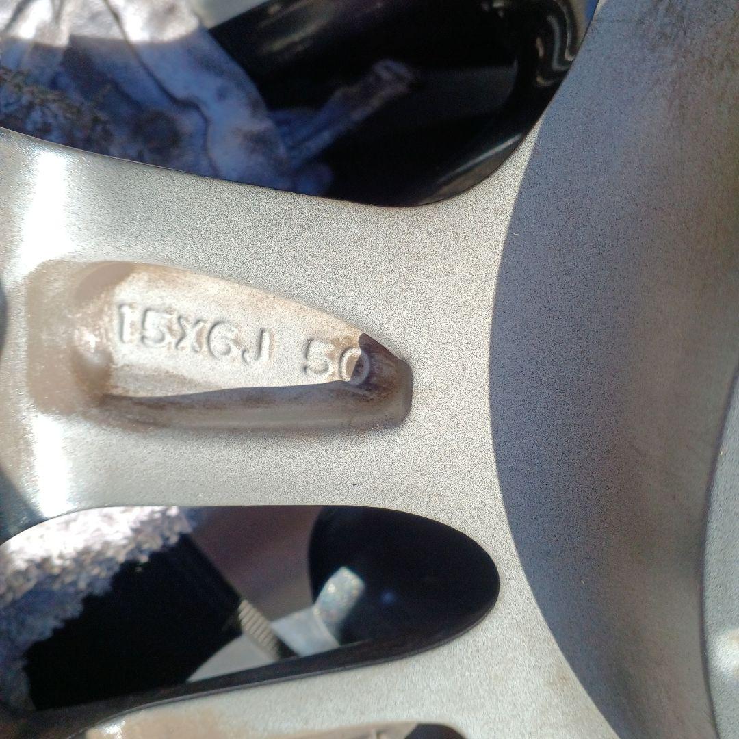 エスクァイア純正ホイールタイヤ 4本セット　　ヴォクシー　ノア